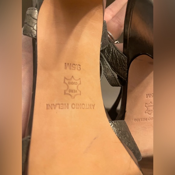 Size 9.5 Antonio Melanie stunning silver pewter heels with jewels - Picture 7 of 7